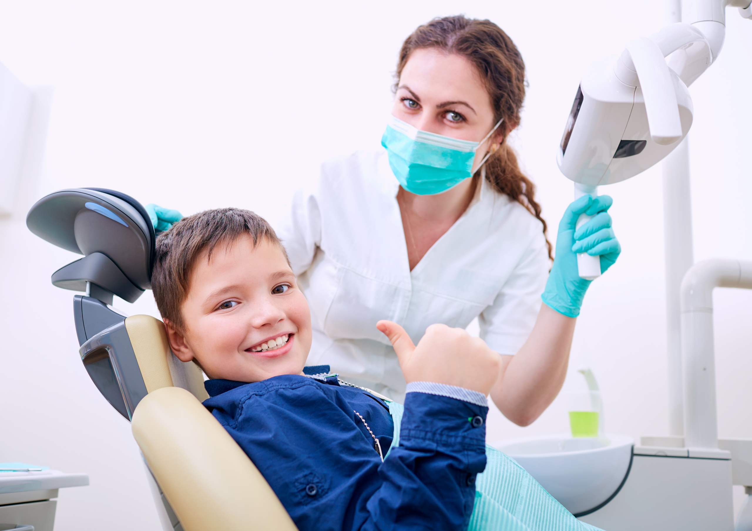 assistant dentaire et patient